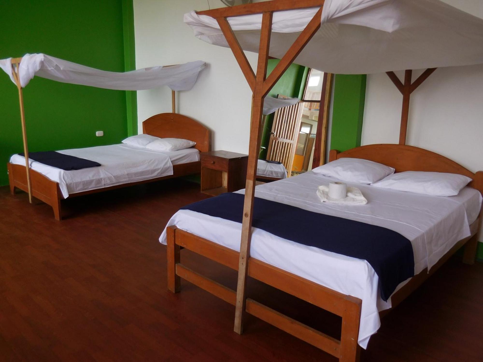 Tambopata Hostel Puerto Maldonado Exterior photo