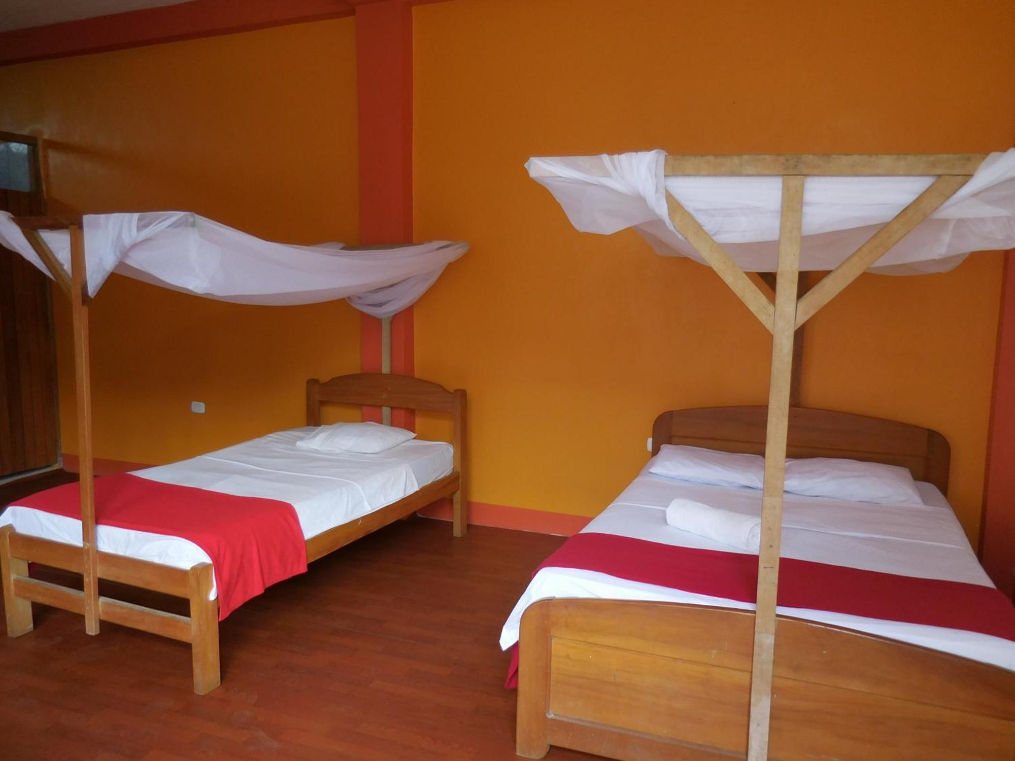 Tambopata Hostel Puerto Maldonado Exterior photo